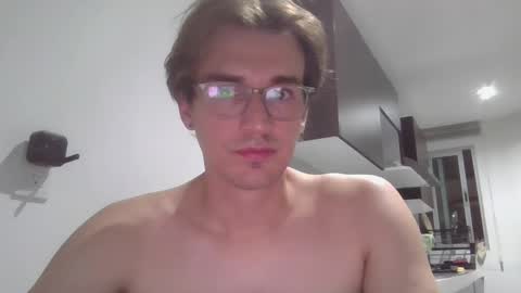 mier online show from October 14, 2025, 1:17 am