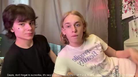 seryozhaglamour online show from June 29, 2026, 5:03 am