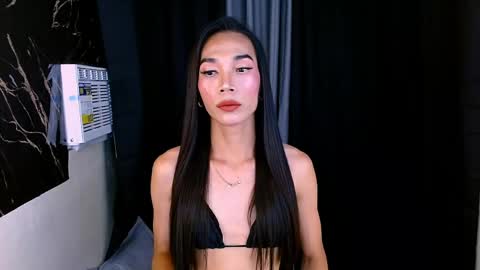 Snapshot of sessy_fuckerxx chatting on April 17, 2026, 8:17 am sessy_fuckerxx online show from April 17, 2026, 8:17 am