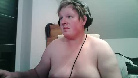 Snapshot of setcuna chatting on February 8, 2026, 9:29 pm setcuna online show from February 8, 2026, 9:29 pm