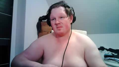 Snapshot of setcuna chatting on February 15, 2026, 7:32 pm setcuna online show from February 15, 2026, 7:32 pm