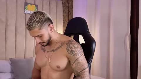 Snapshot of seth_vega_ chatting on January 8, 2025, 1:00 am HEY IM SETH online show from January 8, 2025, 1:00 am