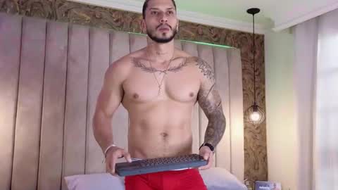 Snapshot of seth_vega_ chatting on January 12, 2025, 5:44 pm HEY IM SETH online show from January 12, 2025, 5:44 pm