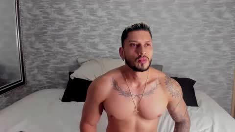 Snapshot of seth_vega_ chatting on February 14, 2025, 12:19 am HEY IM SETH online show from February 14, 2025, 12:19 am