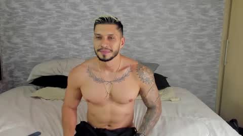 Snapshot of seth_vega_ chatting on February 14, 2025, 10:25 pm HEY IM SETH online show from February 14, 2025, 10:25 pm