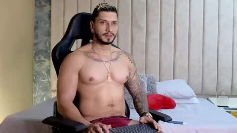 Snapshot of seth_vega_ chatting on February 17, 2025, 7:10 pm HEY IM SETH online show from February 17, 2025, 7:10 pm