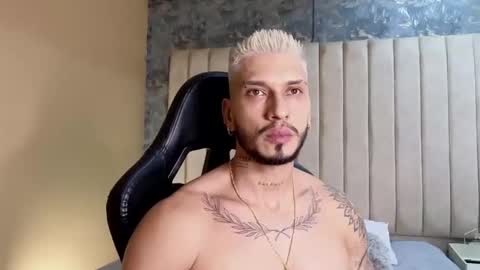 Snapshot of seth_vega_ chatting on February 19, 2025, 11:57 pm HEY IM SETH online show from February 19, 2025, 11:57 pm