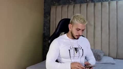 Snapshot of seth_vega_ chatting on February 24, 2025, 10:14 pm HEY IM SETH online show from February 24, 2025, 10:14 pm