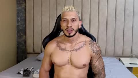 Snapshot of seth_vega_ chatting on February 26, 2025, 12:05 am HEY IM SETH online show from February 26, 2025, 12:05 am