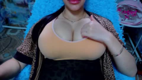 seu_cute online show from September 20, 2025, 9:10 am