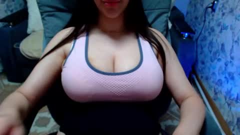 seu_cute online show from June 22, 2026, 6:16 pm