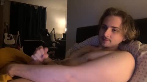 seven20yrs online show from December 5, 2024, 12:52 am