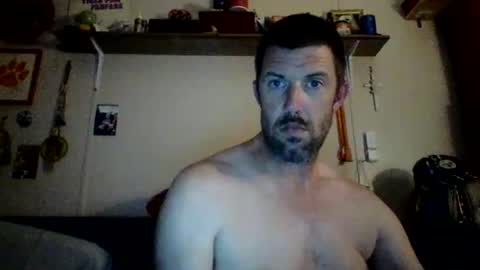 seveninch4 online show from October 17, 2025, 11:07 pm