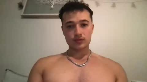 seveninchsteve_ online show from December 2, 2024, 8:22 pm