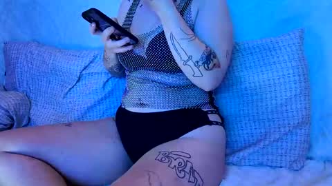 Snapshot of sevilxnatas chatting on December 3, 2024, 6:48 am Sydney Mae online show from December 3, 2024, 6:48 am