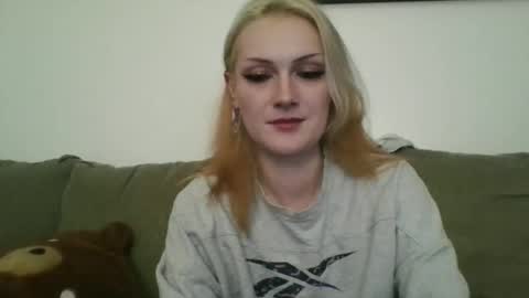 sevnsevn7 online show from January 10, 2026, 6:04 am