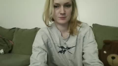 sevnsevn7 online show from February 11, 2026, 4:50 am