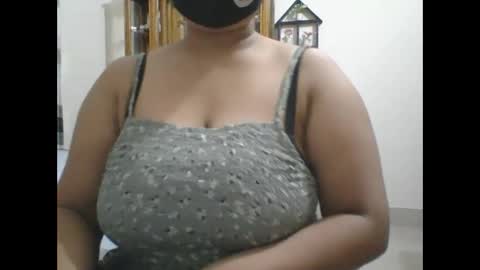 sex_doll07 online show from October 5, 2025, 9:13 pm