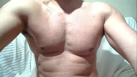 SEX MACHINE 19 online show from February 11, 2026, 6:02 pm