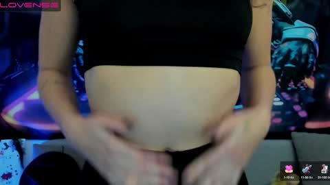 Leyila Johnnyn online show from January 10, 2025, 8:26 pm