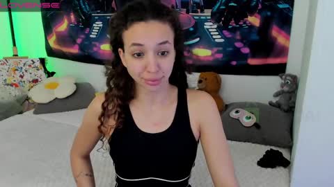 Leyila Johnnyn online show from February 24, 2025, 10:48 am