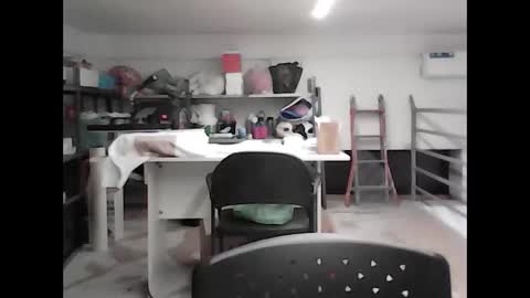 Snapshot of sexcoppia_24 chatting on April 20, 2026, 9:34 am sexcoppia_24 online show from April 20, 2026, 9:34 am