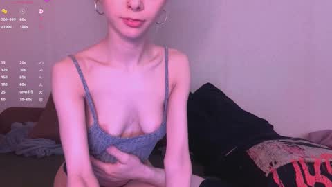 Dina online show from February 9, 2025, 8:02 pm