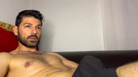 Lucenzo  online show from December 2, 2024, 5:59 am