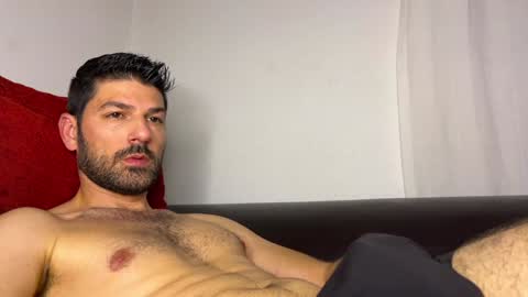 Lucenzo  online show from February 1, 2025, 5:39 am