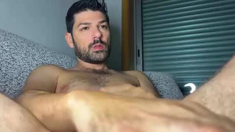 Lucenzo  online show from August 6, 2026, 8:27 am
