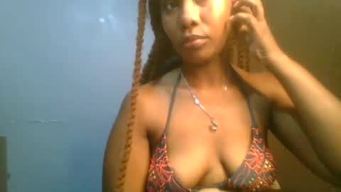 Maggie online show from February 12, 2025, 4:33 am