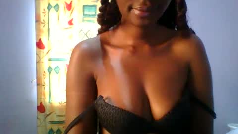 Snapshot of sexie_love chatting on October 3, 2025, 6:21 am Nancy online show from October 3, 2025, 6:21 am