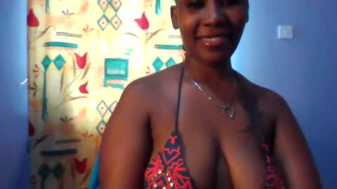 Snapshot of sexie_love chatting on February 25, 2026, 7:18 am Nancy online show from February 25, 2026, 7:18 am