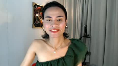 lara online show from June 25, 2026, 11:26 am