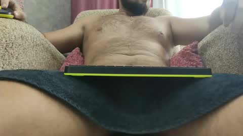 Man 4 sex online show from October 14, 2025, 9:21 am