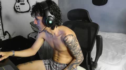 ROCKERO online show from December 21, 2025, 6:59 pm