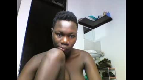 sexqueen02 online show from December 31, 2024, 12:32 am