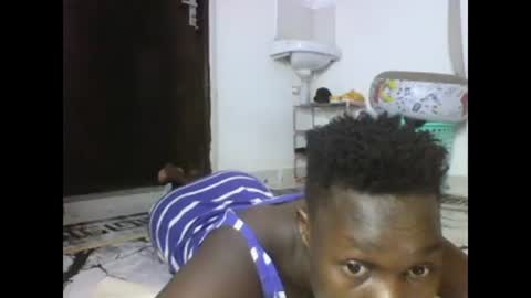 sexqueen02 online show from February 18, 2025, 6:15 pm