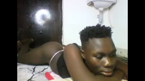 sexqueen02 online show from February 22, 2025, 12:38 am