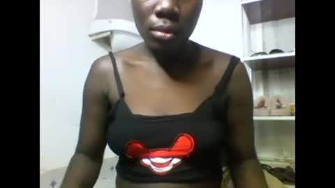 sexqueen02 online show from February 22, 2025, 3:45 am