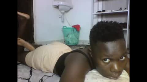 sexqueen02 online show from February 22, 2025, 11:03 pm