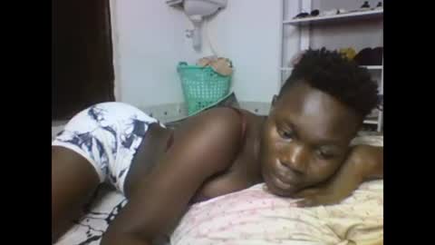 sexqueen02 online show from February 24, 2025, 2:40 am