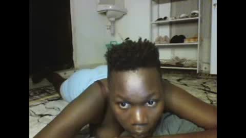 sexqueen02 online show from February 28, 2025, 10:06 pm