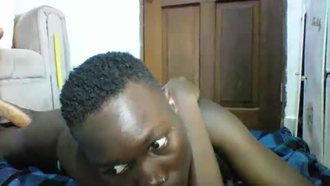 sexqueen02 online show from September 9, 2025, 5:45 pm
