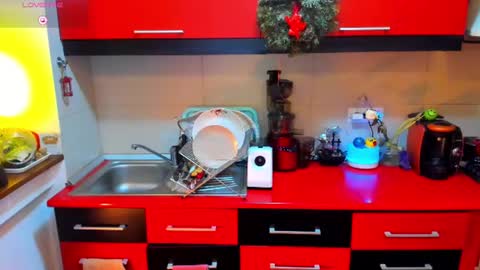 sexqueen1111 online show from January 13, 2025, 9:31 pm