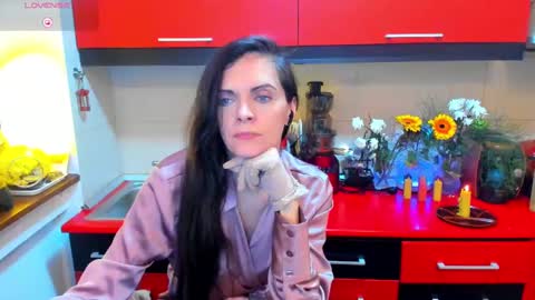 sexqueen1111 online show from January 21, 2025, 4:10 am