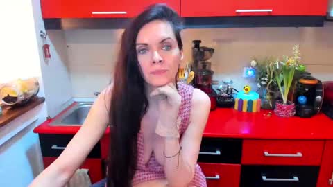 sexqueen1111 online show from February 10, 2025, 1:24 am