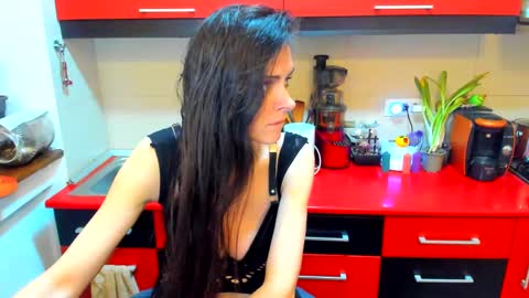 sexqueen1111 online show from March 12, 2025, 12:04 pm