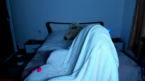 Snapshot of sexqueen1111 chatting on August 1, 2026, 2:00 am sexqueen1111 online show from August 1, 2026, 2:00 am