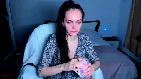 Snapshot of sexqueen1111 chatting on August 2, 2026, 9:35 pm sexqueen1111 online show from August 2, 2026, 9:35 pm
